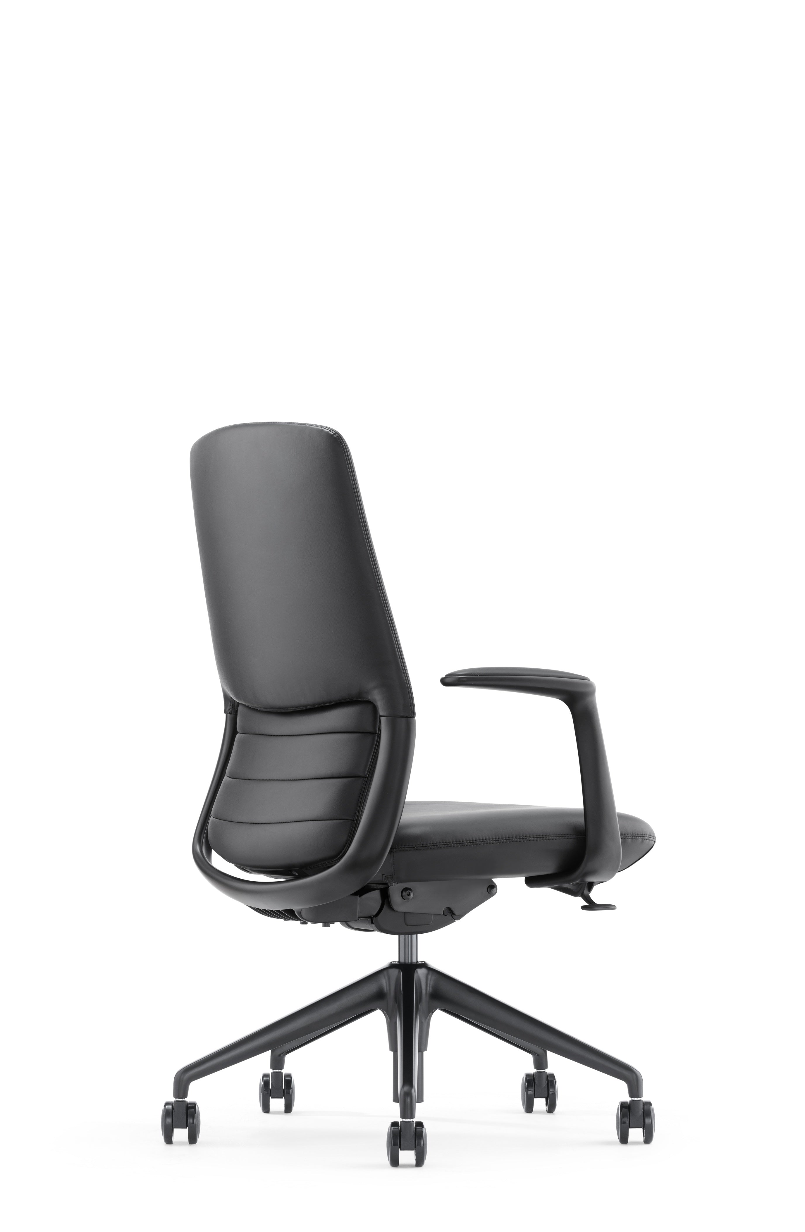 Vertex Medium Leather Chair