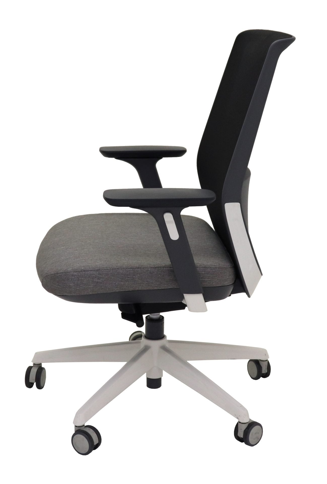 Move Mesh Medium Back Chair