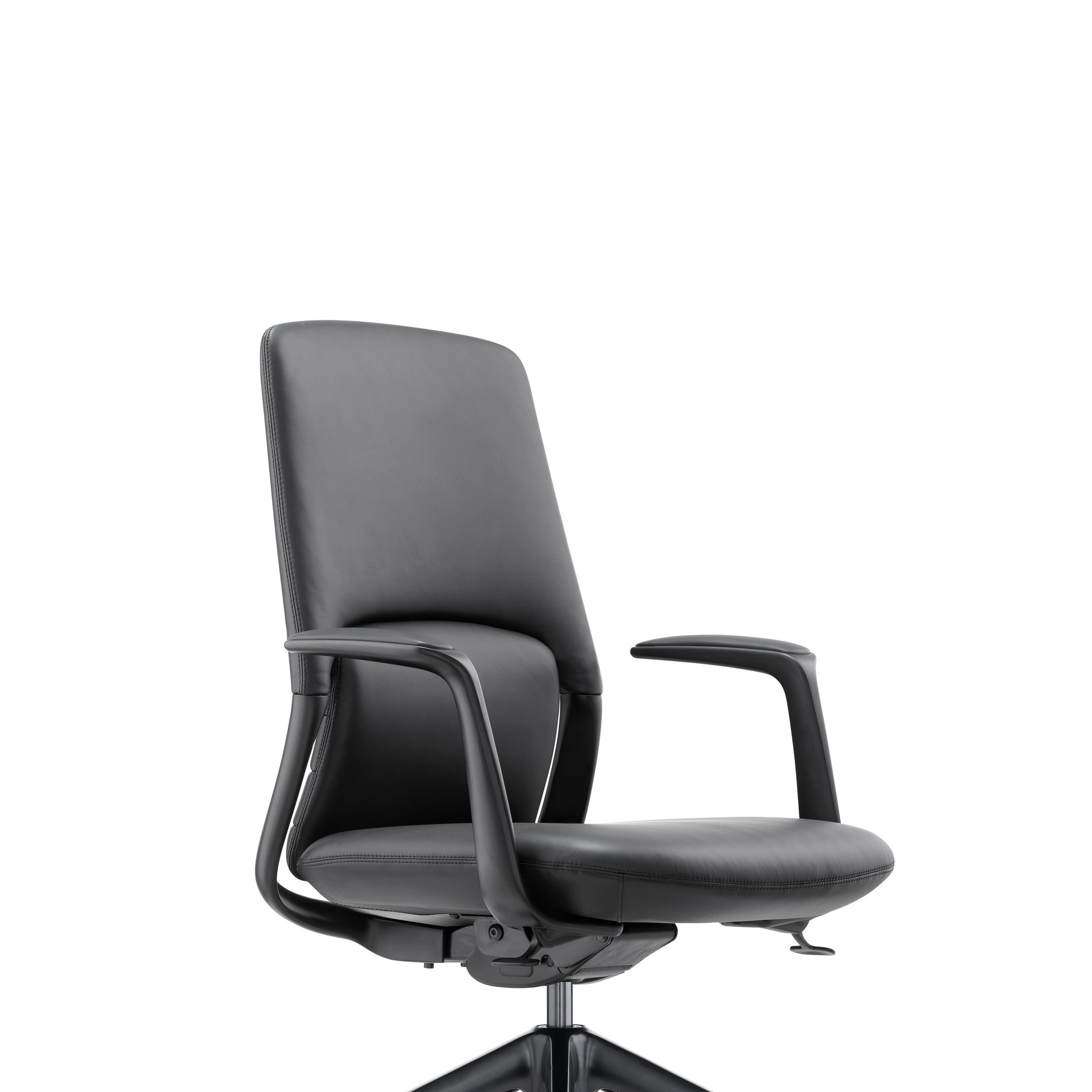 Vertex Medium Leather Chair