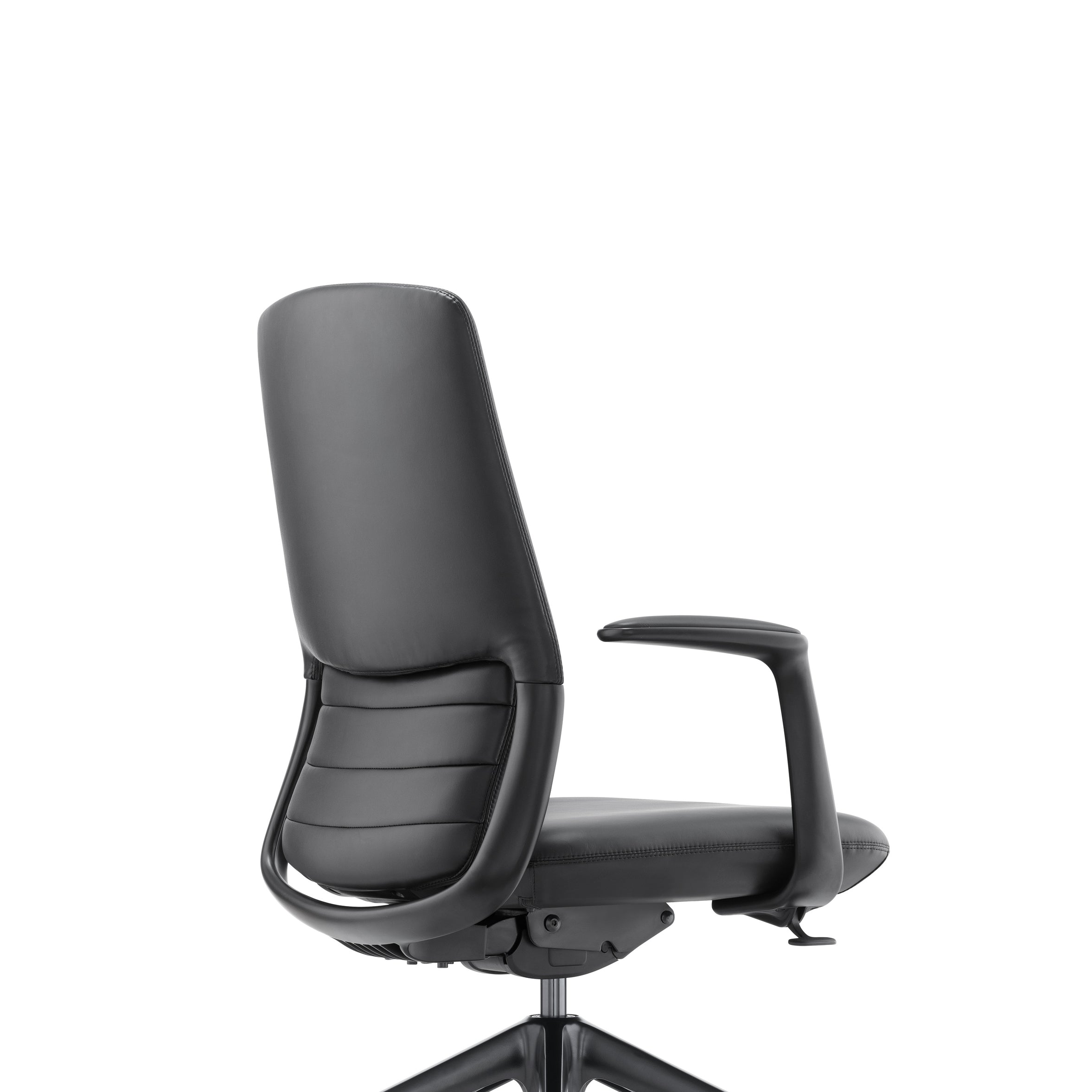 Vertex Medium Leather Chair