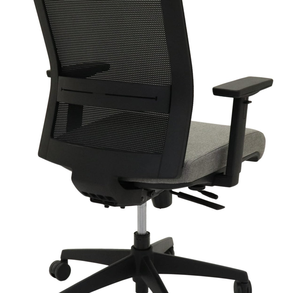 Gesture Medium Mesh Back Task Chair