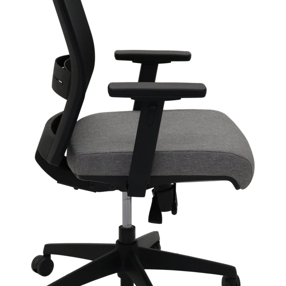 Gesture Medium Mesh Back Task Chair