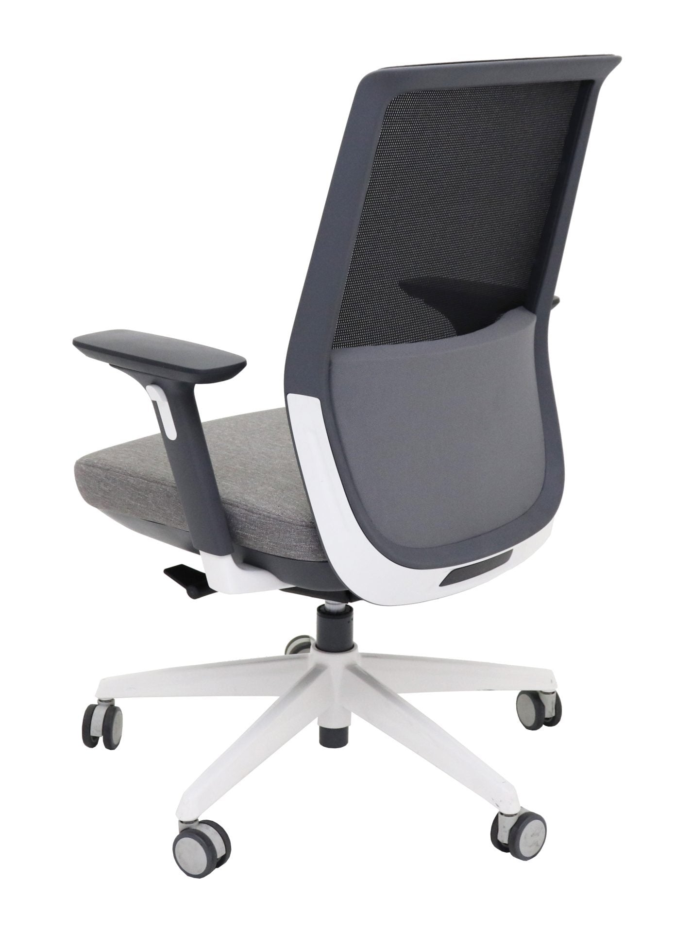 Move Mesh Medium Back Chair
